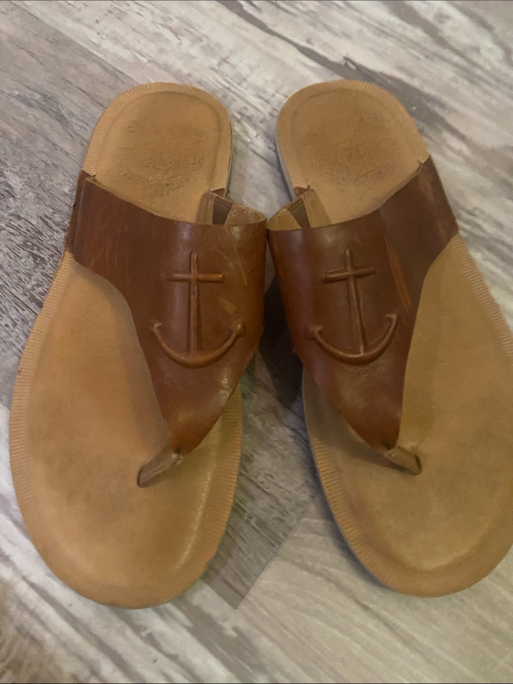 Sperry Brown Leather Thong Sandals with Anchor Detail